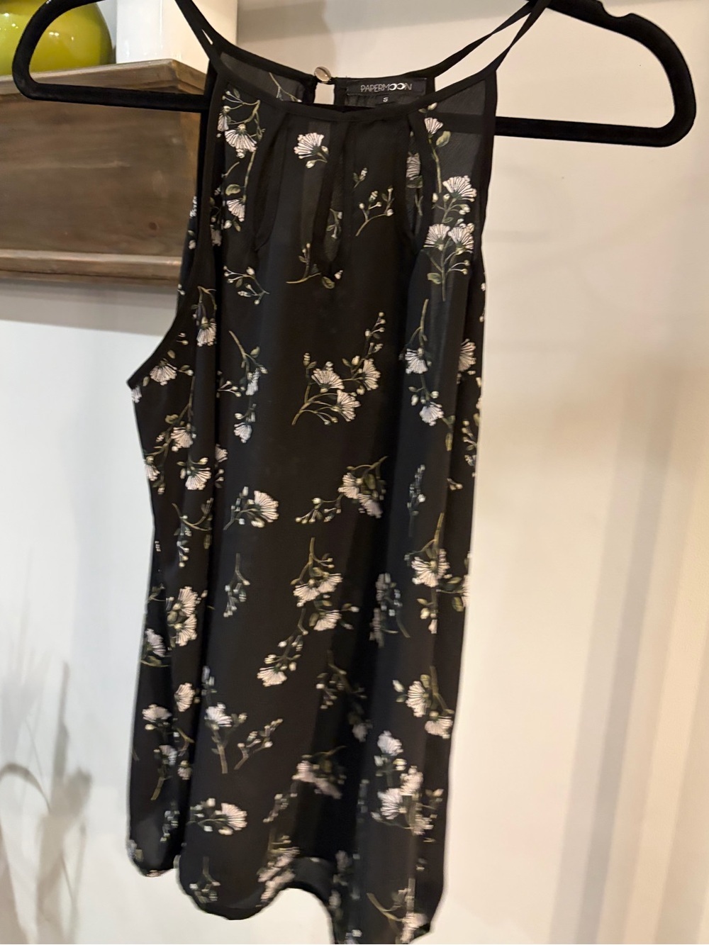 Papermoon Black Floral cutout neck tank blouse size small